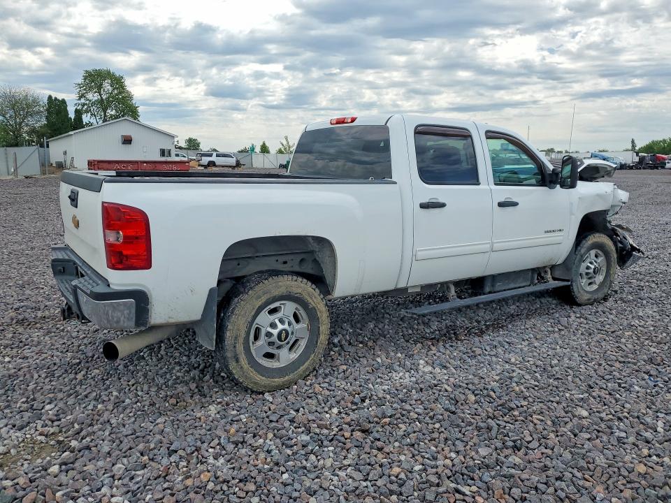 Photo 3 from auction – 2014 CHEVROLET SILVERADO with VIN 1GC1KXC83EF170186