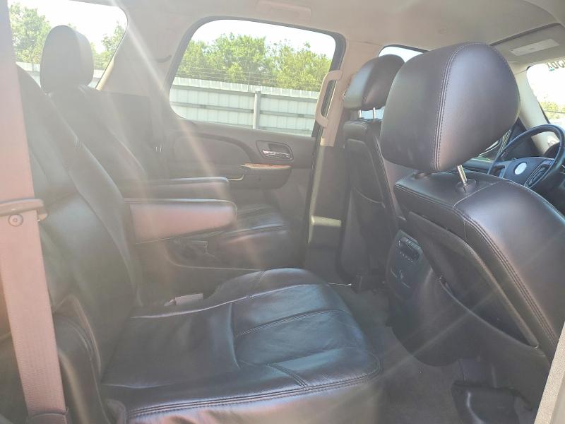 Снимка 11 от търг – 2011 CHEVROLET TAHOE с VIN 1GNSCBE00BR140835