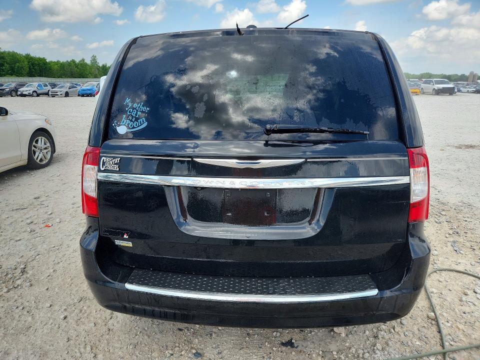 Photo 6 from auction – 2016 CHRYSLER TOWN & COUNTRY with VIN 2C4RC1BG9GR238024