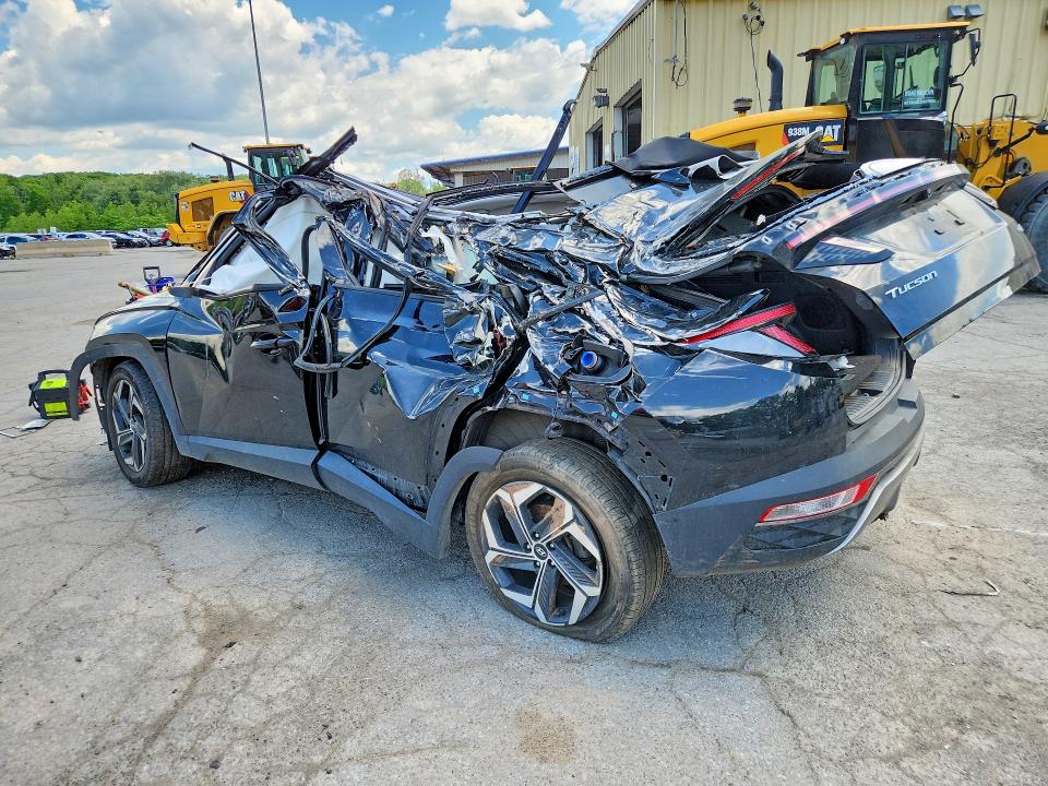 Photo 2 from auction – 2024 HYUNDAI TUCSON with VIN KM8JFDD25RU210150