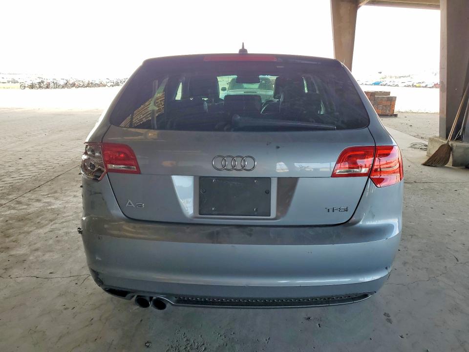 Фото 6 с аукциона – 2011 AUDI A3 с VIN WAUKEAFM0BA026361