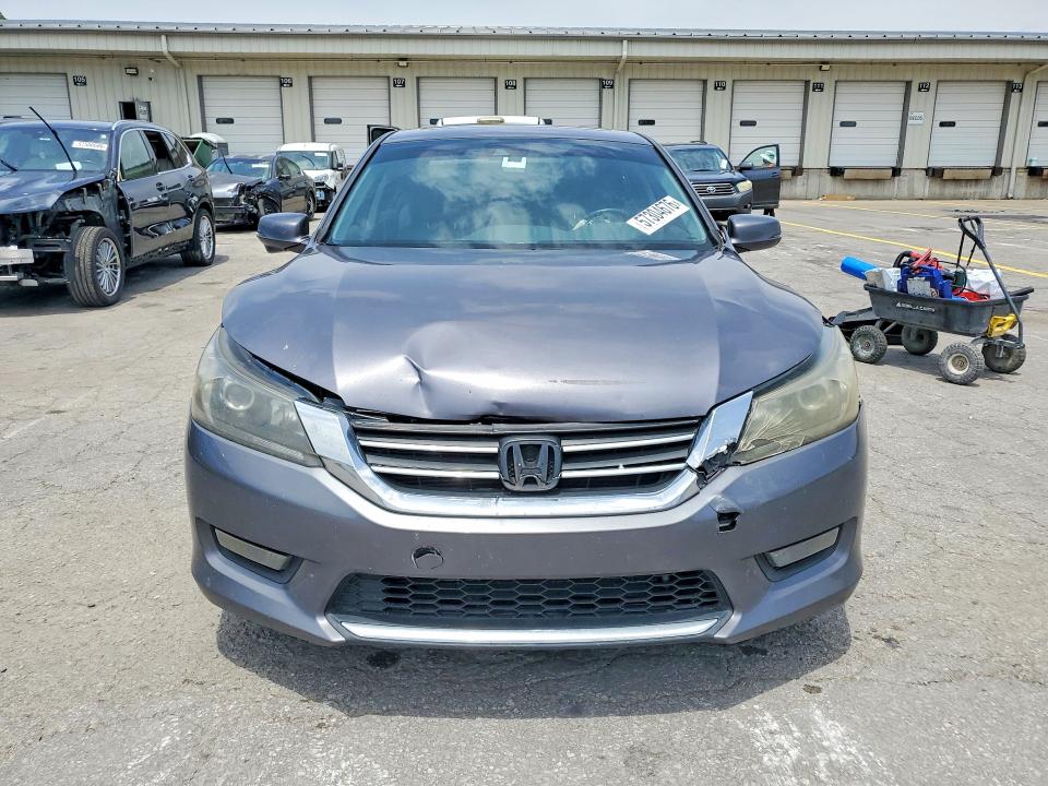 Photo 5 from auction – 2014 HONDA ACCORD with VIN 1HGCR2F87EA137838