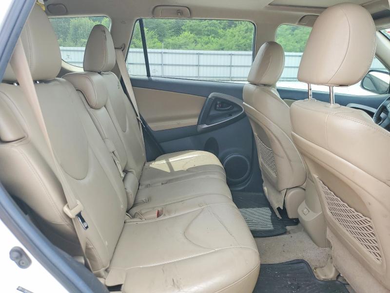 Photo 11 from auction – 2012 TOYOTA RAV4 with VIN 2T3DK4DV3CW087904