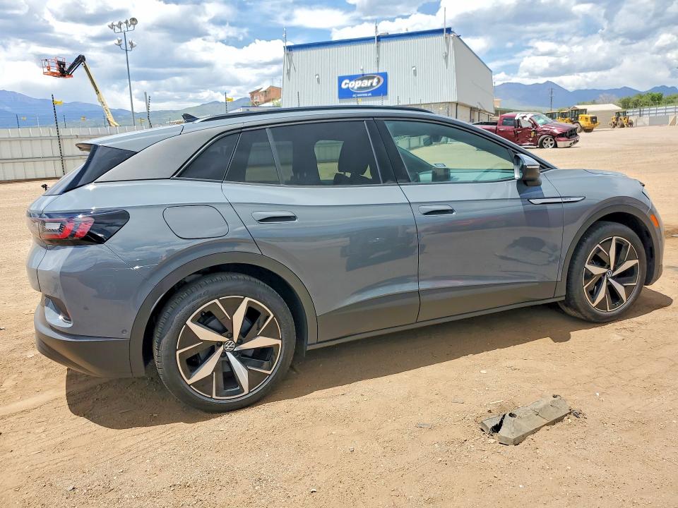 Photo 3 from auction – 2025 VOLKSWAGEN ID.4 with VIN 1V2VRPE87SC005571