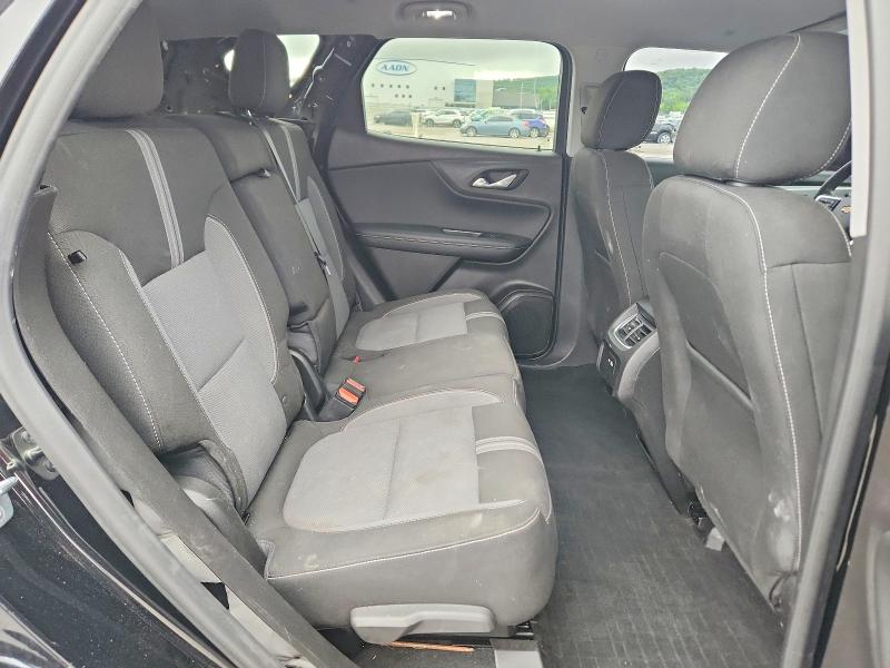 Photo 10 from auction – 2024 CHEVROLET BLAZER with VIN 3GNKBCR40RS216891