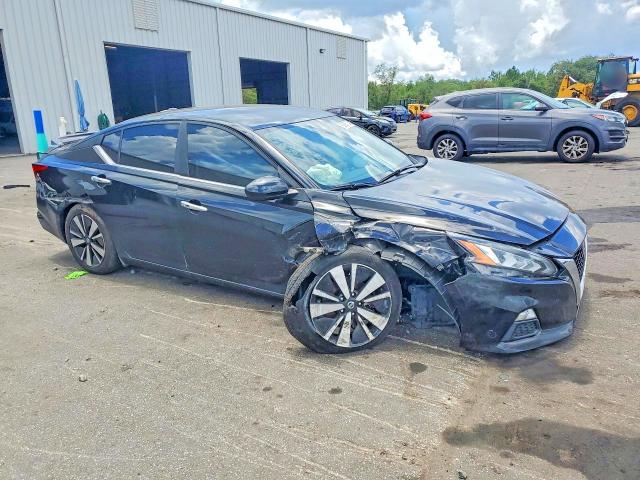 Photo 4 from auction – 2022 NISSAN ALTIMA with VIN 1N4BL4DV4NN402746