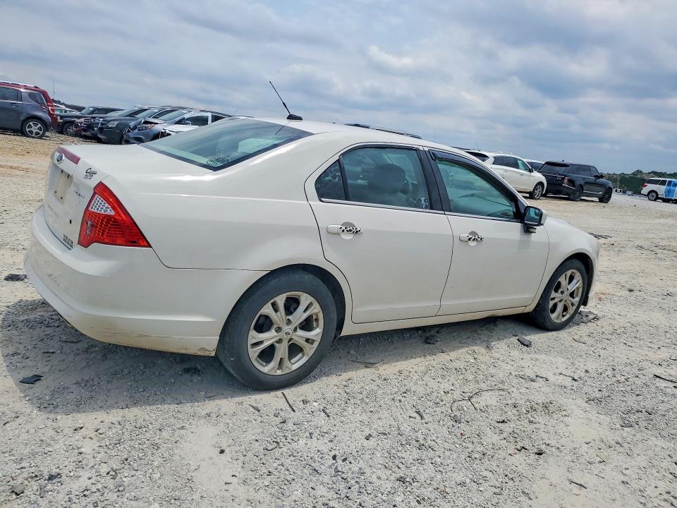 Photo 3 from auction – 2012 FORD FUSION with VIN 3FAHP0HA0CR284798