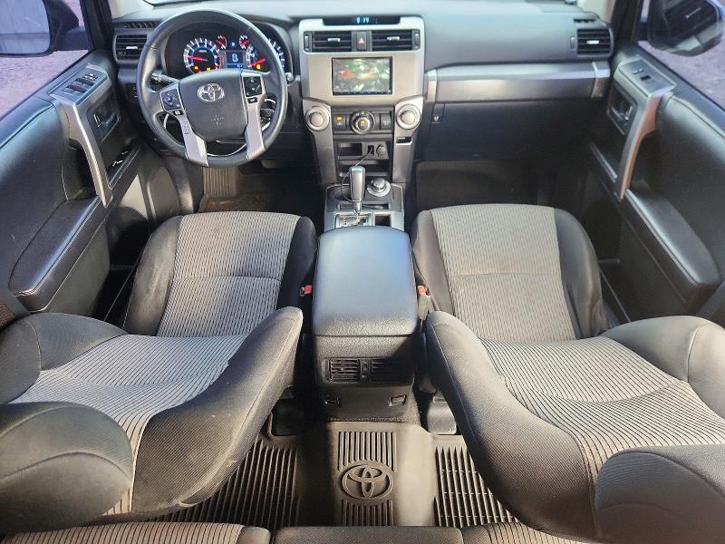 Photo 8 from auction – 2018 TOYOTA 4RUNNER with VIN JTEBU5JR6J5488460