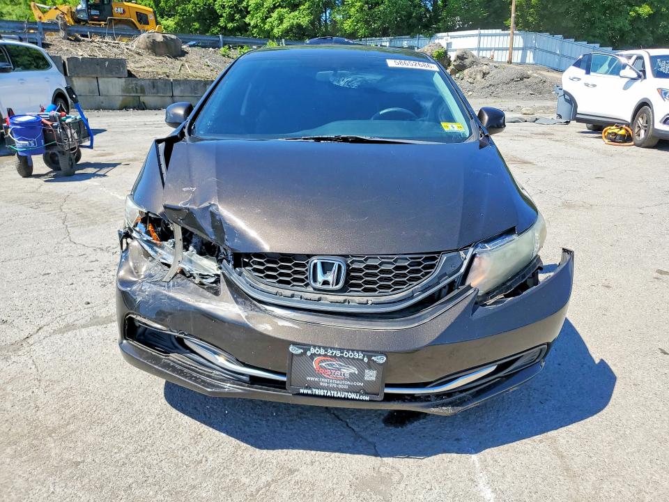 Photo 5 from auction – 2013 HONDA CIVIC with VIN 19XFB2F5XDE206801