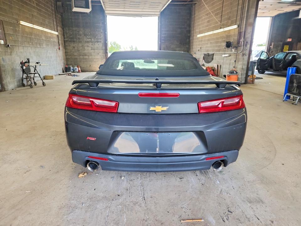 Photo 6 from auction – 2018 CHEVROLET CAMARO with VIN 1G1FB3DS4J0151077