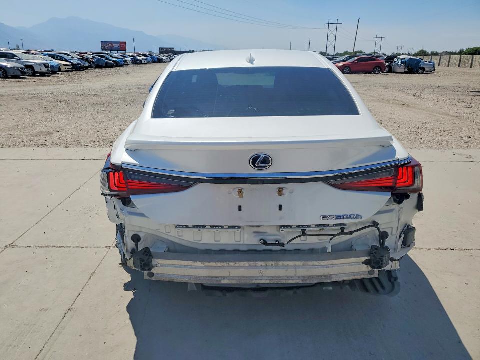Photo 6 from auction – 2019 LEXUS ES with VIN JTHB21B1XK2024780