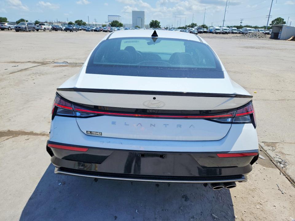 Photo 6 from auction – 2025 HYUNDAI ELANTRA with VIN KMHLR4DF3SU026124