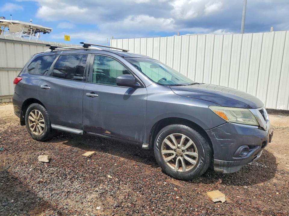 Photo 4 from auction – 2013 NISSAN PATHFINDER with VIN 5N1AR2MM1DC681336