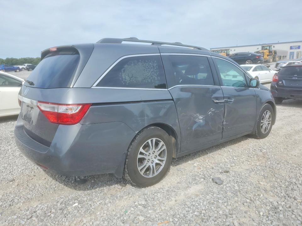Photo 3 from auction – 2011 HONDA ODDESEY with VIN 5FNRL5H44BB061987