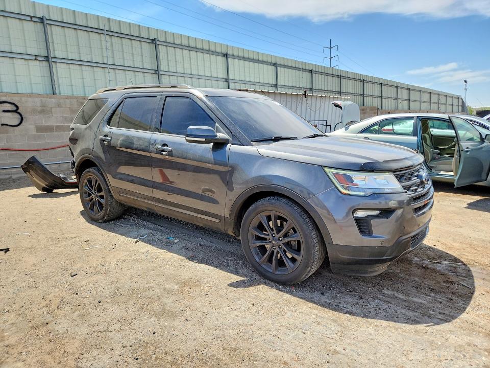 Photo 4 from auction – 2018 FORD EXPLORER with VIN 1FM5K8D85JGA97960
