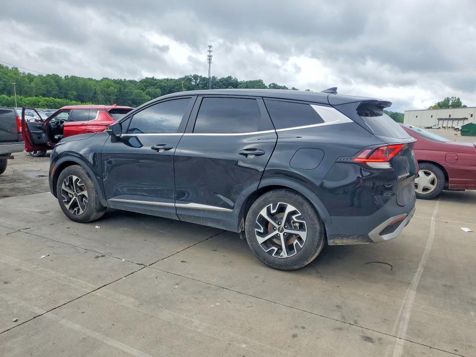 Photo 2 from auction – 2023 KIA SPORTAGE with VIN 5XYK33AF0PG129039