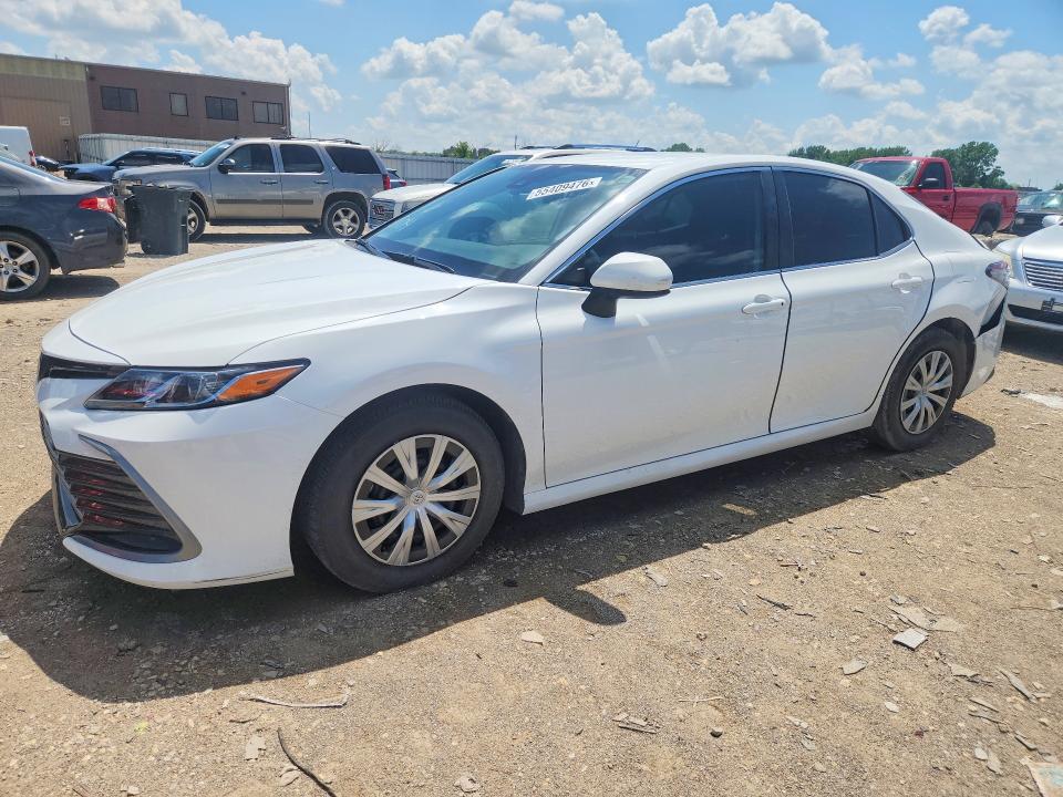 TOYOTA CAMRY 2023 with VIN 4T1C31AK5PU611599 - Photo from auction