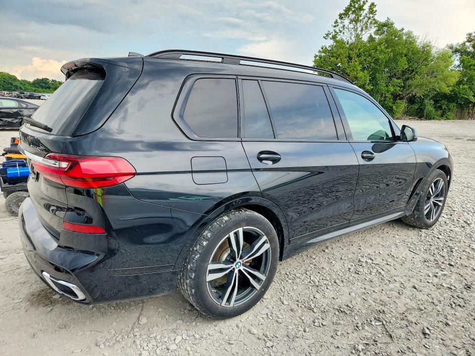 Photo 3 from auction – 2020 BMW X7 with VIN 5UXCW2C08L9A01434