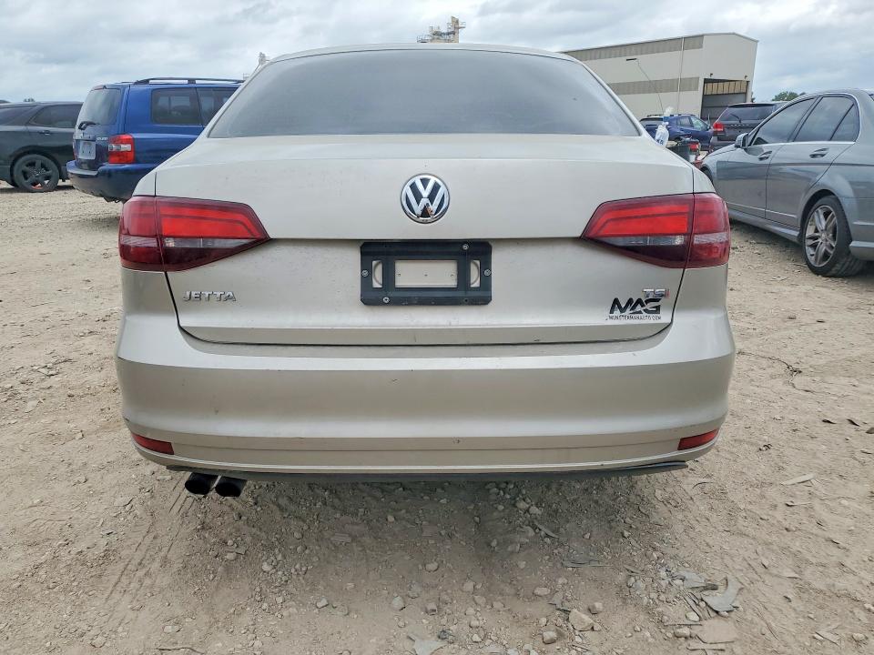 Photo 6 from auction – 2016 VOLKSWAGEN JETTA with VIN 3VW267AJ3GM227856