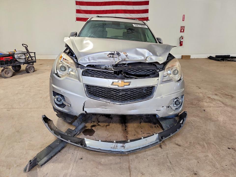 Photo 5 from auction – 2011 CHEVROLET EQUINOX with VIN 2CNALFEC3B6443086