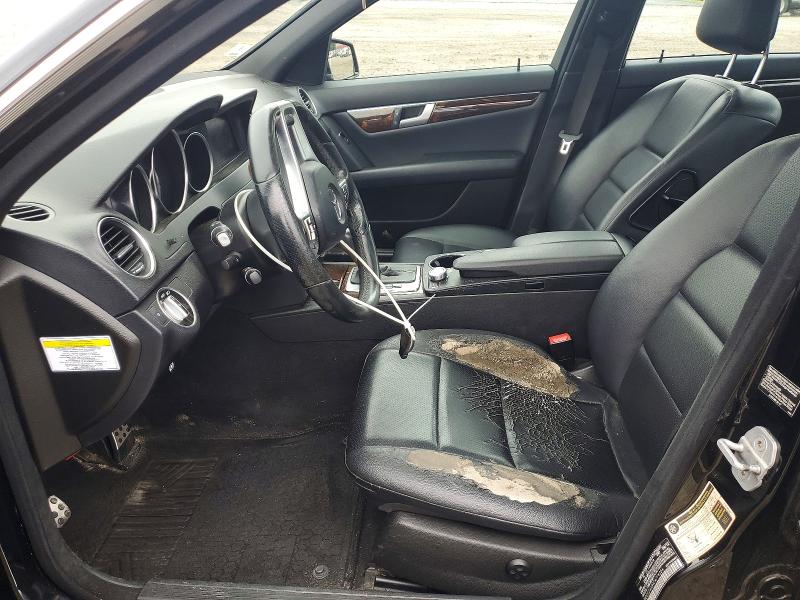 Photo 7 from auction – 2013 MERCEDES-BENZ C with VIN WDDGF8AB4DA774284