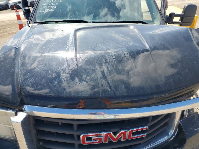 Снимка 11 от търг – 2009 GMC SIERRA 2500 с VIN 1GTHK436X9F130365