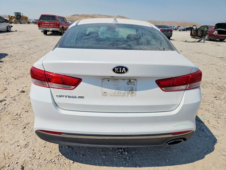 صورة رقم 6 من المزاد - 2017 KIA OPTIMA مع VIN 5XXGT4L30HG156813