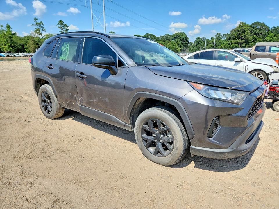 Photo 4 from auction – 2021 TOYOTA RAV4 with VIN 2T3H1RFV8MW140046