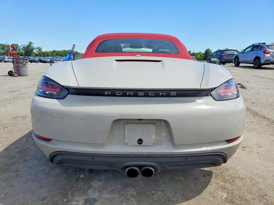 Photo 6 from auction – 2024 PORSCHE BOXSTER with VIN WP0CA2A85RK205390