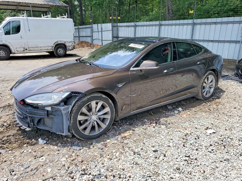 TESLA MODEL S 2013 with VIN 5YJSA1CN0DFP22496 - Photo from auction