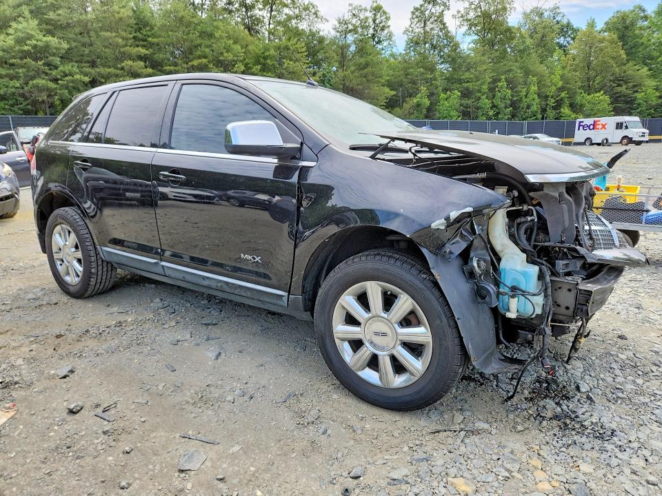 Photo 4 from auction – 2007 LINCOLN MKX with VIN 2LMDU88C07BJ23647