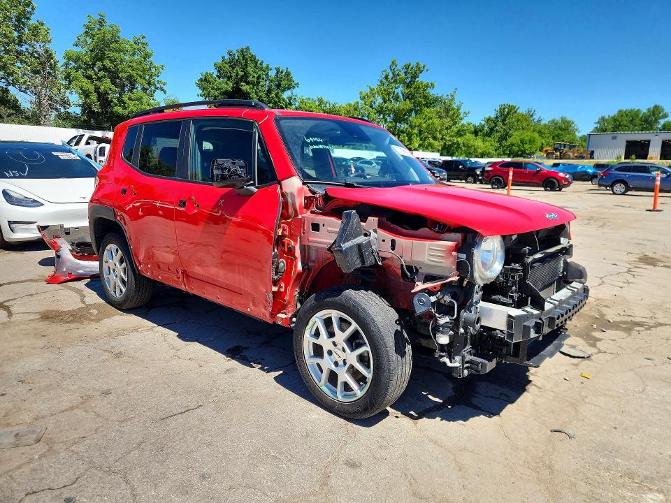 Снимка 4 от търг – 2022 JEEP RENEGADE с VIN ZACNJDA12NPN74485