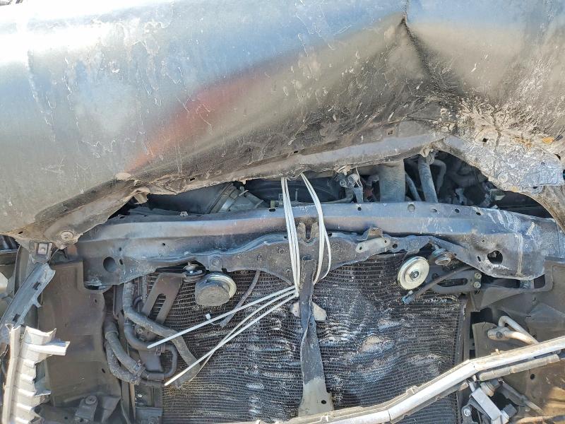 Photo 11 from auction – 2010 TOYOTA TUNDRA with VIN 5TFFY5F17AX088375