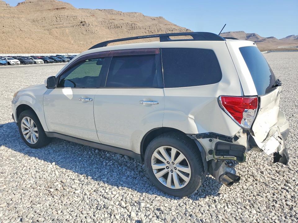 Zdjęcie 2 z aukcji – 2012 SUBARU FORESTER z VIN JF2SHADC6CH466275