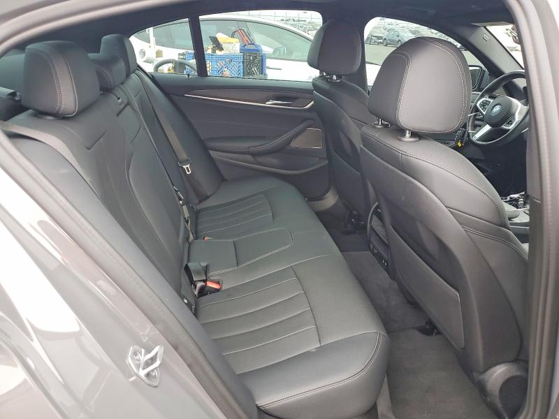 صورة رقم 10 من المزاد - 2022 BMW 530E مع VIN WBA13AG07NCK61992