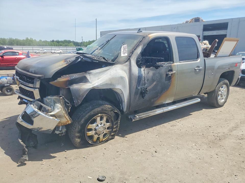 CHEVROLET SILVERADO 2012 with VIN 1GC1KYCG2CF201342 - Photo from auction