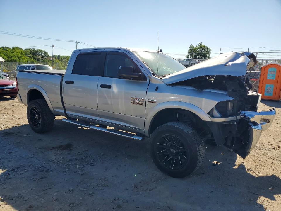 Photo 4 from auction – 2016 RAM 2500 with VIN 3C6UR5DJ2GG269167