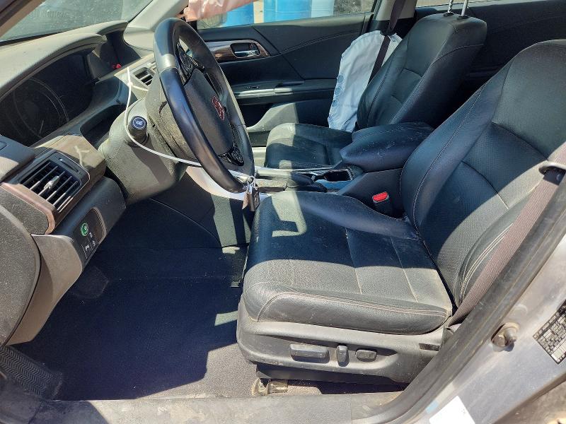Photo 7 from auction – 2017 HONDA ACCORD with VIN JHMCR6F78HC011590