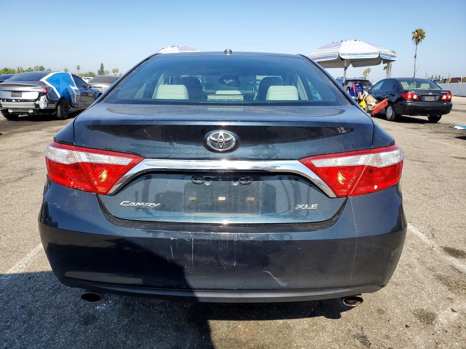 Photo 6 from auction – 2016 TOYOTA CAMRY with VIN 4T1BK1FKXGU030526