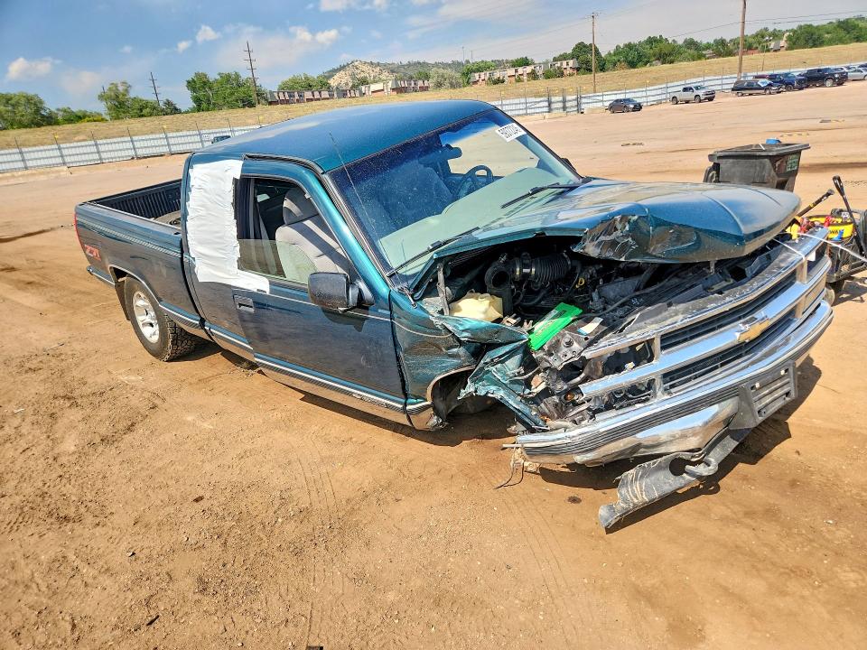 Photo 4 from auction – 1998 CHEVROLET GMT-400 with VIN 2GCEK19R0W1127268