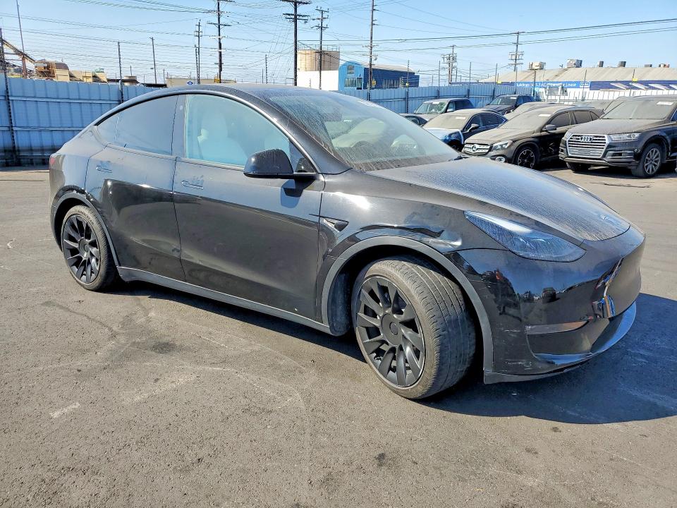 صورة رقم 4 من المزاد - 2023 TESLA MODEL Y مع VIN 7SAYGAEE6PF664942