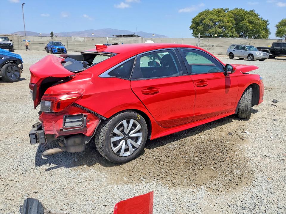 Photo 3 from auction – 2022 HONDA CIVIC with VIN 2HGFE2F21NH559576