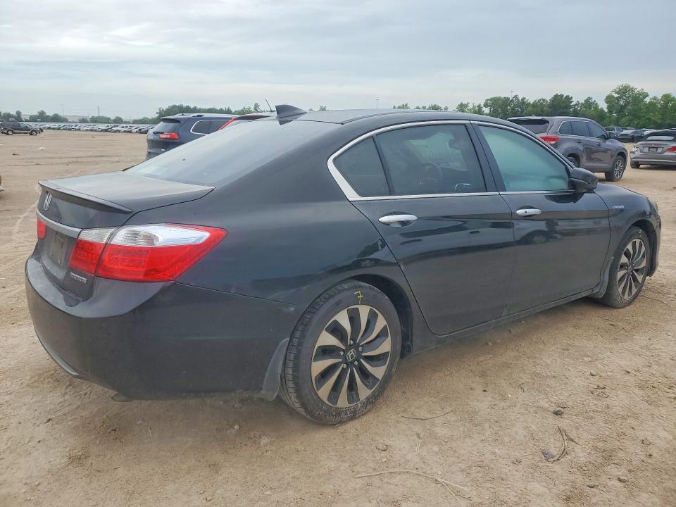 Photo 3 from auction – 2015 HONDA ACCORD with VIN 1HGCR6F53FA012141