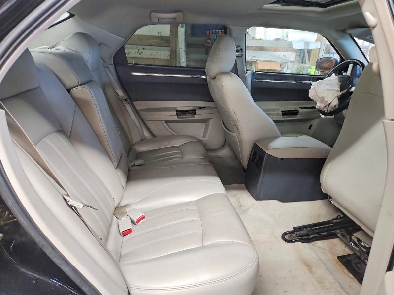 Photo 10 from auction – 2006 CHRYSLER 300C with VIN 2C3KA63H96H108183