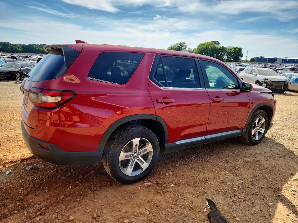 Photo 3 from auction – 2024 HONDA PILOT with VIN 5FNYG1H46RB002636