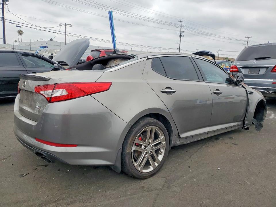 Photo 3 from auction – 2013 KIA OPTIMA with VIN 5XXGR4A6XDG150443