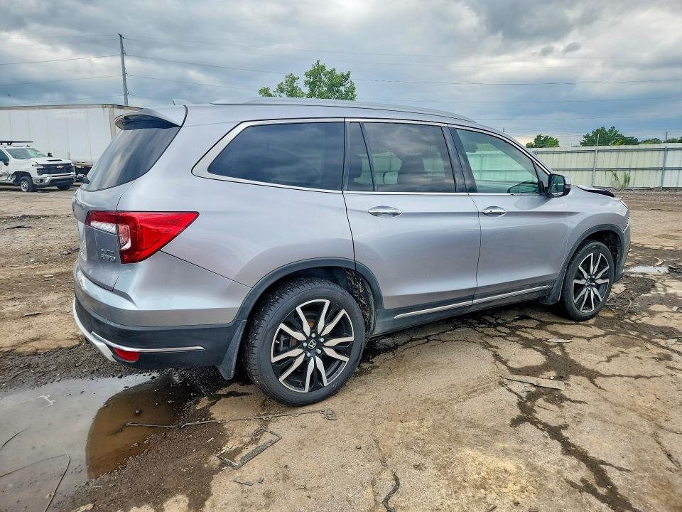 Photo 3 from auction – 2021 HONDA PILOT with VIN 5FNYF6H02MB004180