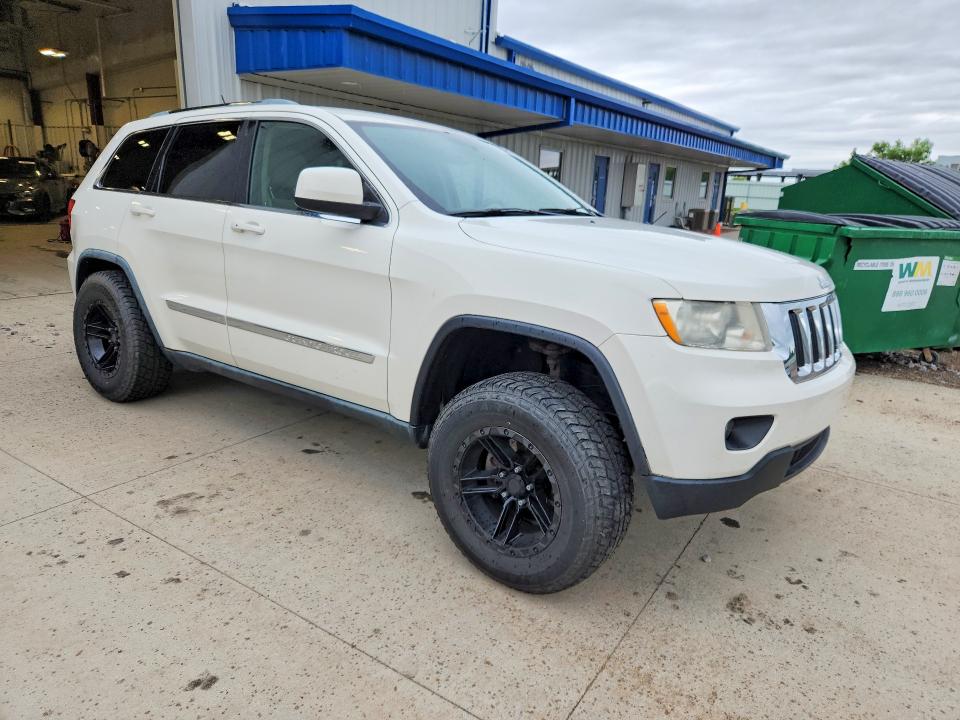 Photo 4 from auction – 2011 JEEP GRAND CHEROKEE with VIN 1J4RR4GG0BC582054