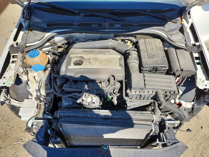 Photo 11 from auction – 2013 VOLKSWAGEN JETTA with VIN 3VW4A7AJ4DM239730