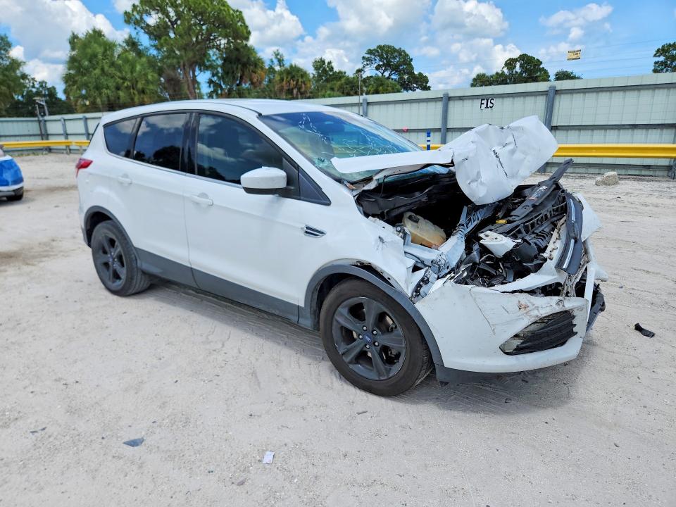 Снимка 4 от търг – 2015 FORD ESCAPE с VIN 1FMCU0G71FUC20927